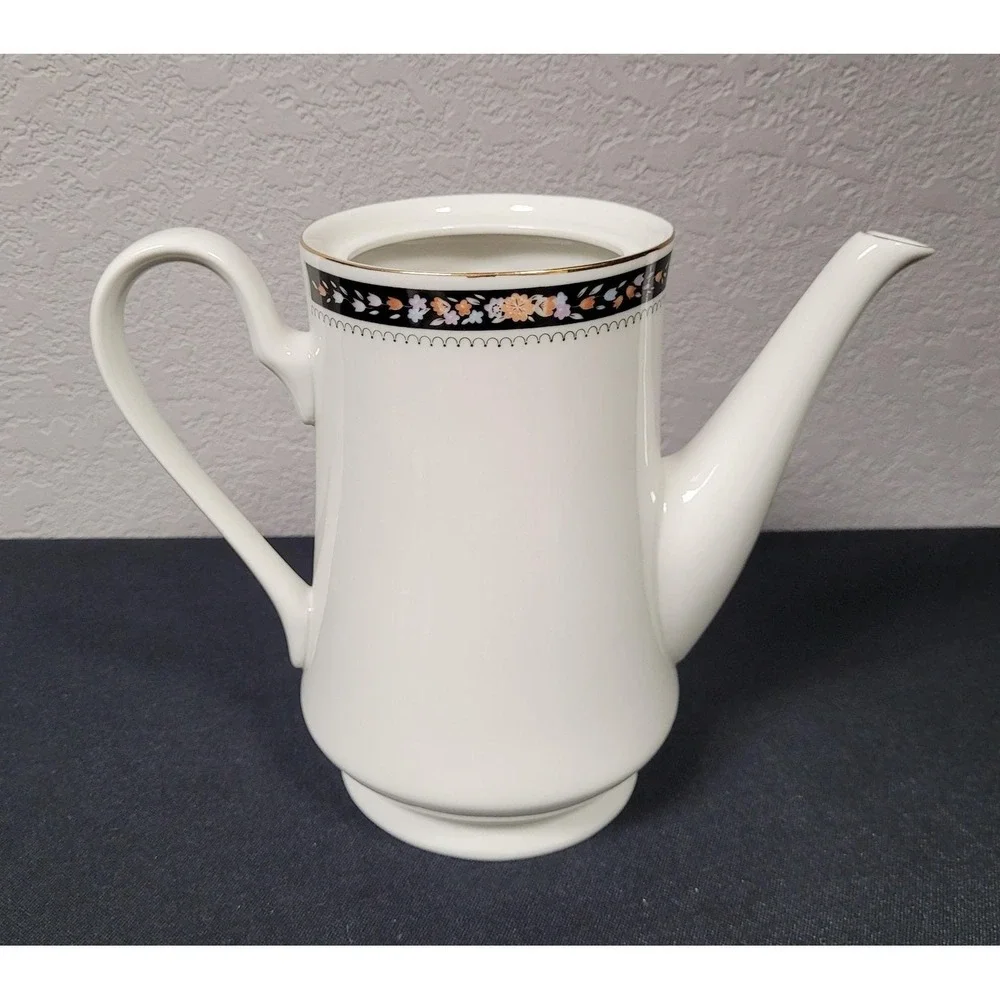 Silverie Fine China Tea Pot Coffee Pot with Lid (SIV11 Pattern) Vintage 1980s